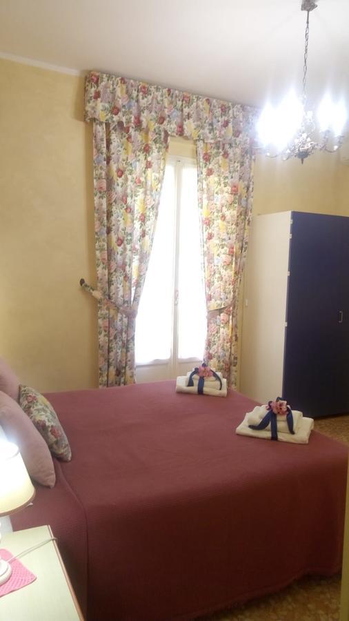 Affittacamere Da Carla Bonassola Luaran gambar